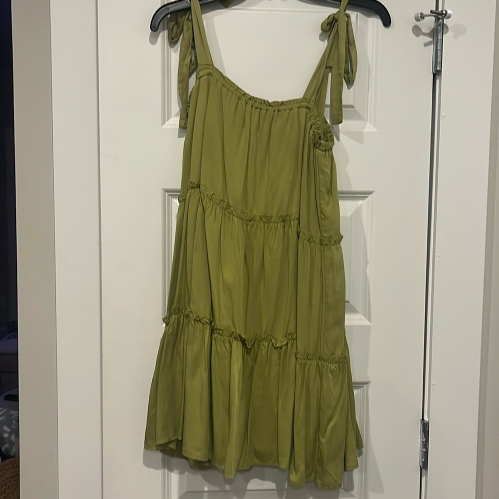 Le Lis women’s dress